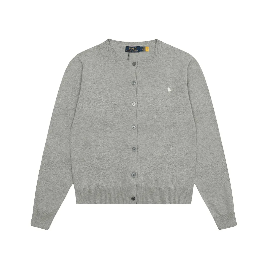 🅿️190 "Top Quality" Style Number: DS010# [Ralph Lauren Solid Color Round Neck Basic Pony Embroidered Logo Knitted Cardigan Long Sleeve] ✅Ralph Lauren Classic Basic Versatile Jersey Cardigan Long Sleeve Small Jacket ✅Main supplier of platform live broadcast wholesale entities ✅ZP quality 1:1 pattern making Scan the code to enter the GF website Counter quality ✅Details and quality The only one in Guangzhou Imported quality cotton yarn Mainly high-end Cost-effective, good quality, no need to say more ✅The version is restored to the original, loose, comfortable and stress-free, simple is high-end, classic is timeless ✅The upper body is simple and easy to match, a must-have for goddess ootd. Good-looking clothes are never picky. A must-have in the goddess’ wardrobe. Size: S-XL Color: Off-white, light blue, pink, khaki, army green, gray, navy, black, Chinese red, mint green